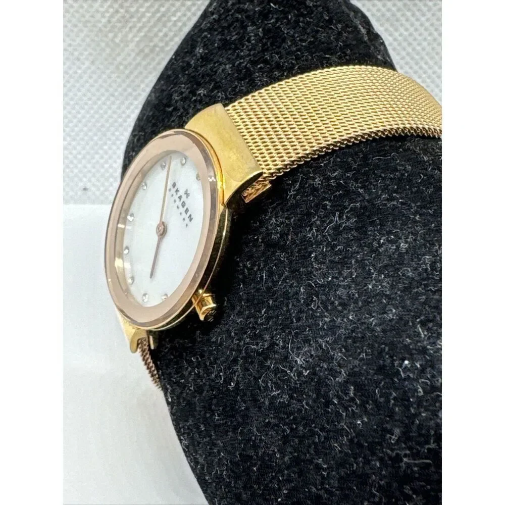 Skagen Freja 358SRRD Womens Rose-Tone Steel Mesh Analog Dial Quartz Watch JNA968
